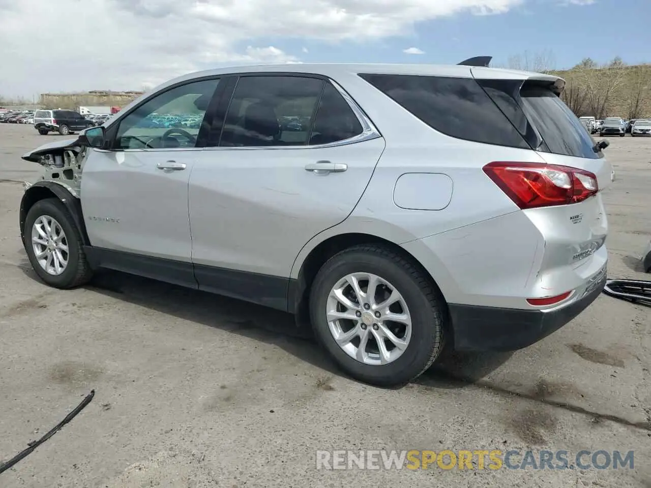 2 Photograph of a damaged car 3GNAXUEV5LS575078 CHEVROLET EQUINOX 2020
