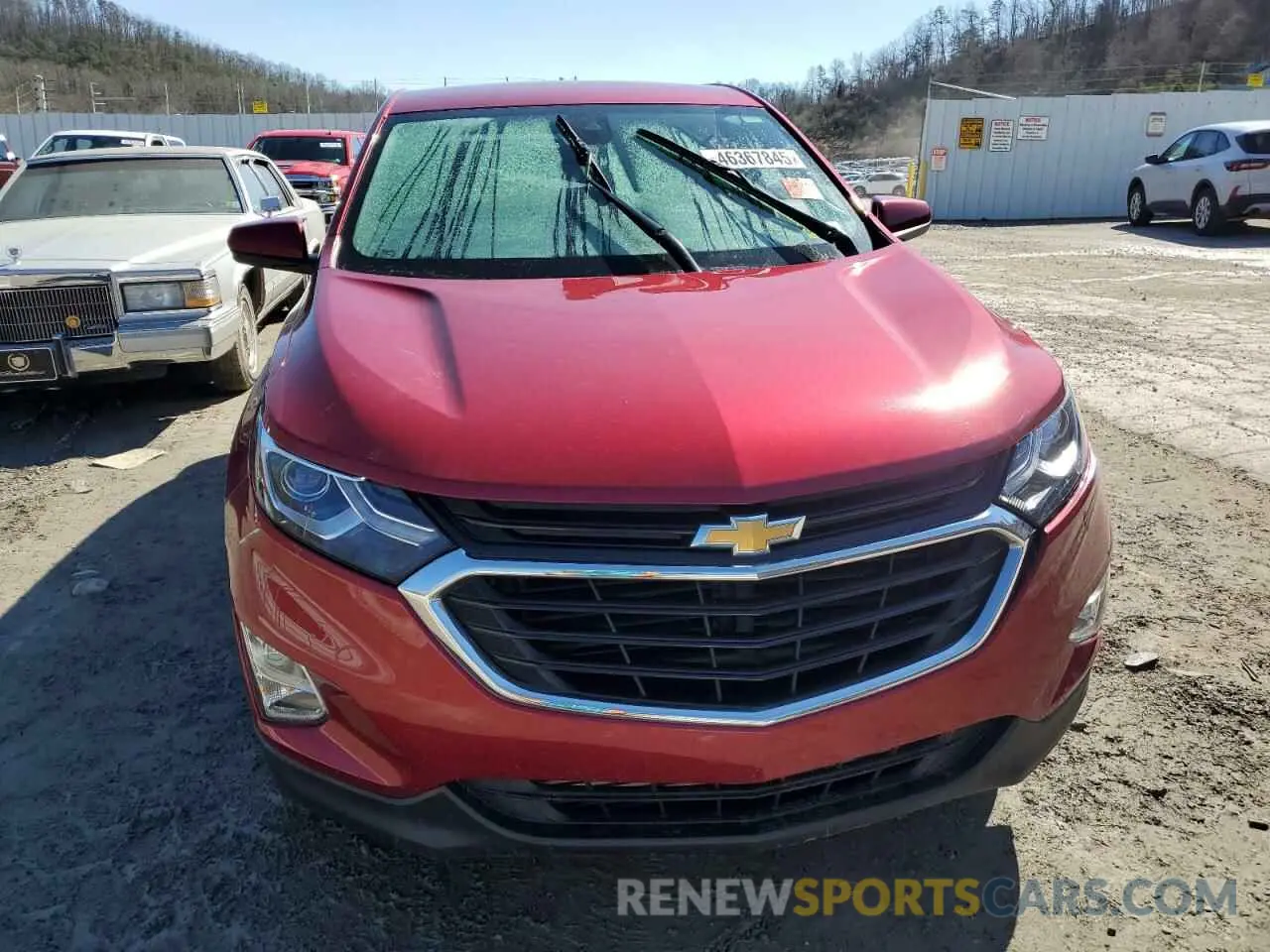 5 Photograph of a damaged car 3GNAXUEV5LS665296 CHEVROLET EQUINOX 2020