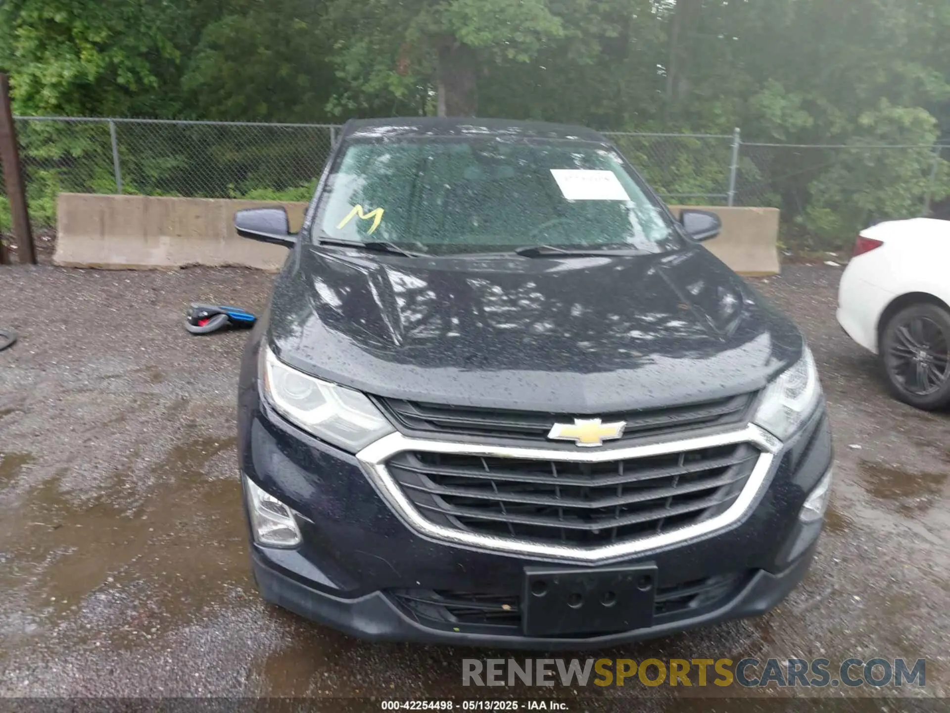 12 Photograph of a damaged car 3GNAXUEV5LS680204 CHEVROLET EQUINOX 2020