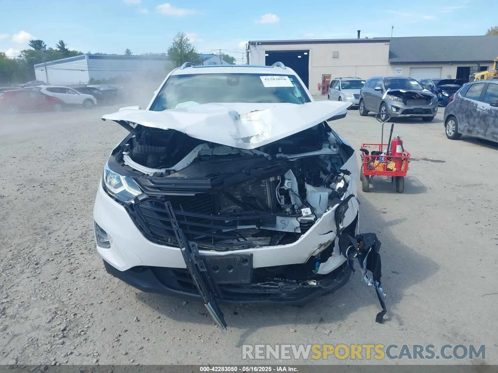 12 Photograph of a damaged car 3GNAXUEV6LS516802 CHEVROLET EQUINOX 2020