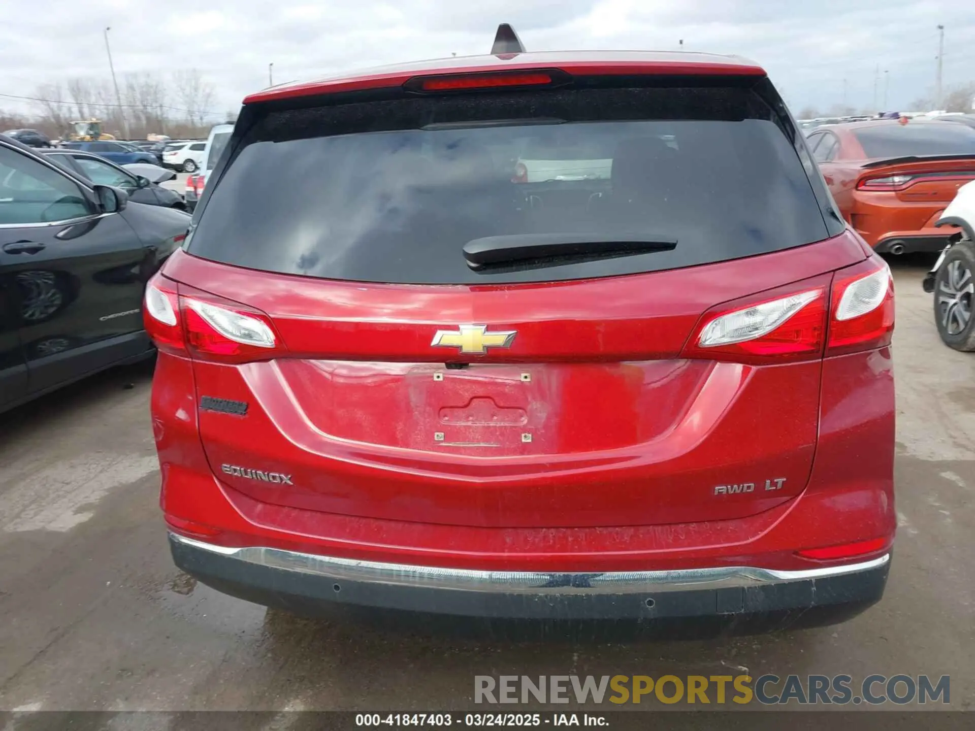 16 Photograph of a damaged car 3GNAXUEV6LS586350 CHEVROLET EQUINOX 2020