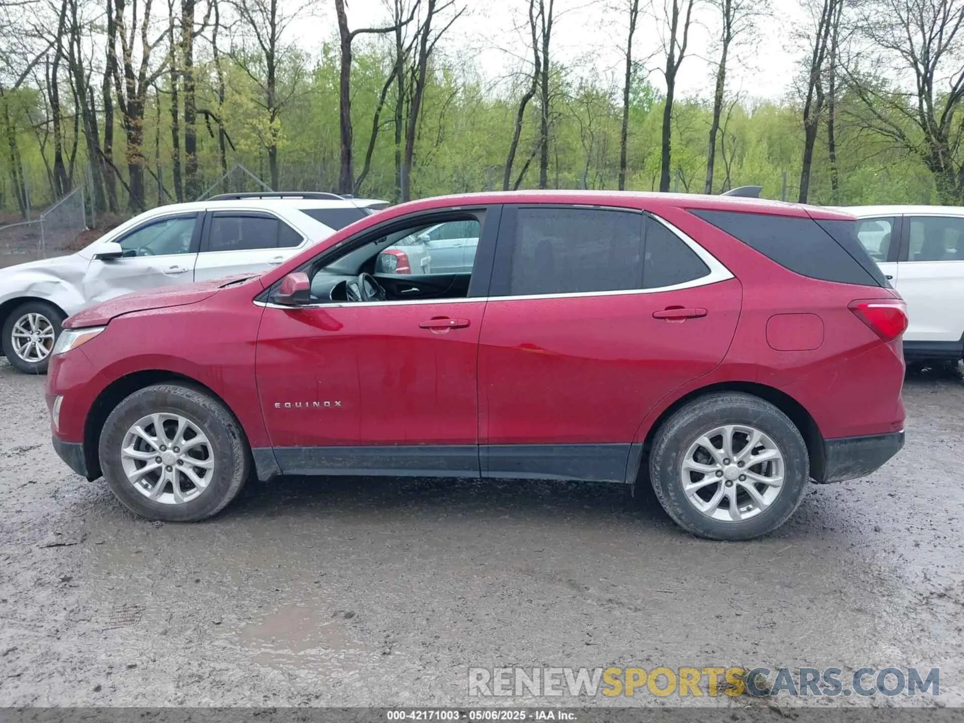 14 Photograph of a damaged car 3GNAXUEV6LS640732 CHEVROLET EQUINOX 2020