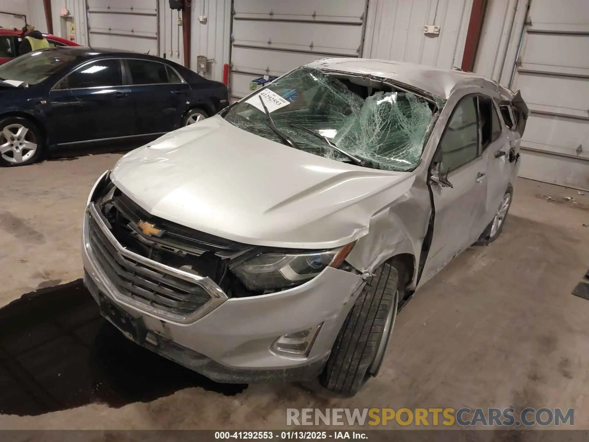 6 Photograph of a damaged car 3GNAXUEV6LS652153 CHEVROLET EQUINOX 2020