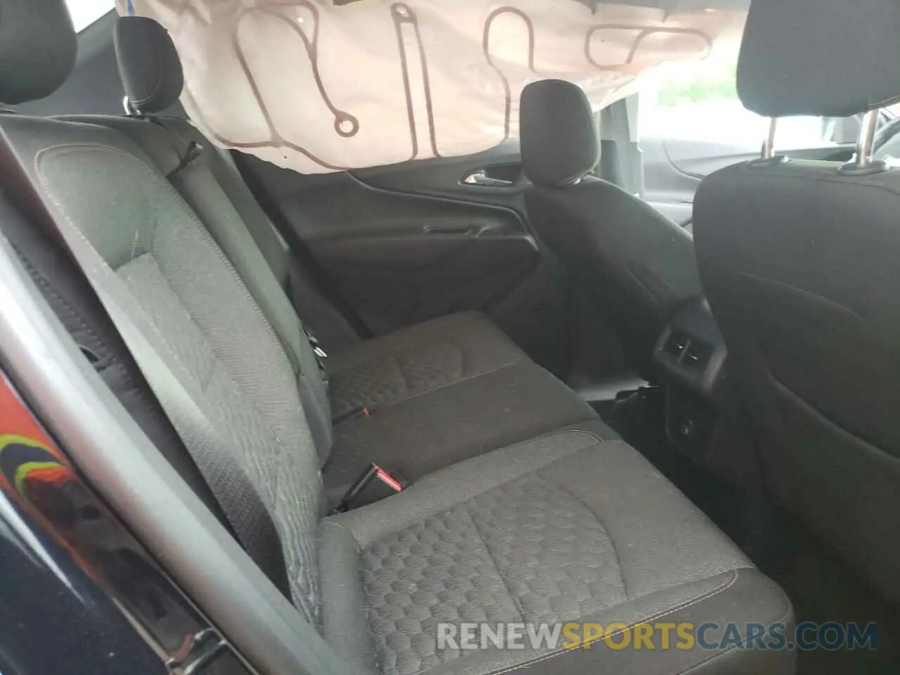 10 Photograph of a damaged car 3GNAXUEV7LS696355 CHEVROLET EQUINOX 2020