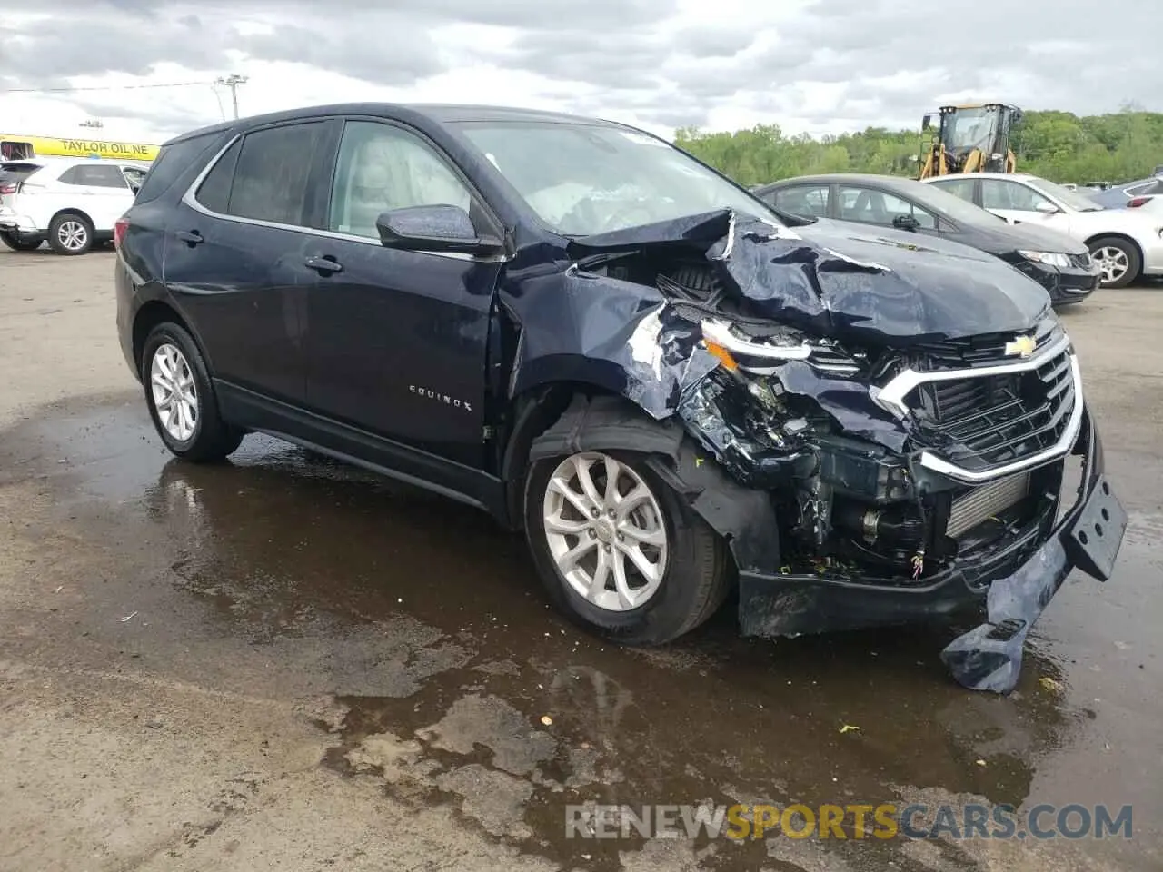 4 Photograph of a damaged car 3GNAXUEV7LS696355 CHEVROLET EQUINOX 2020