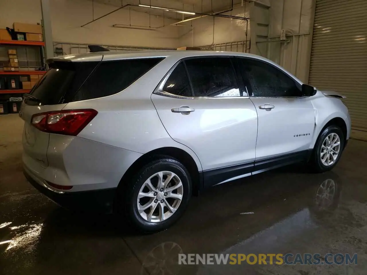 3 Photograph of a damaged car 3GNAXUEV8LS537344 CHEVROLET EQUINOX 2020