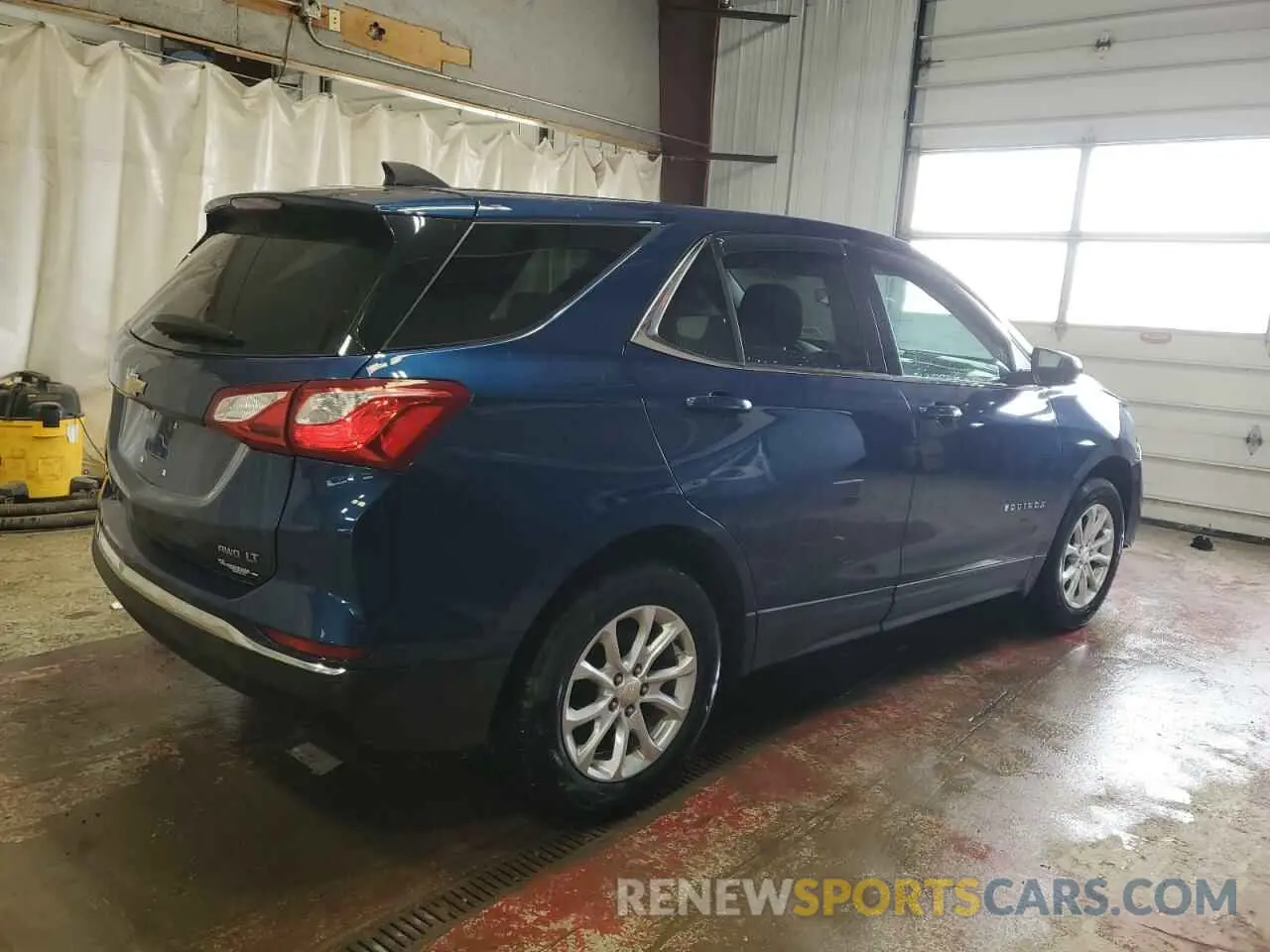 3 Photograph of a damaged car 3GNAXUEV9LL254171 CHEVROLET EQUINOX 2020