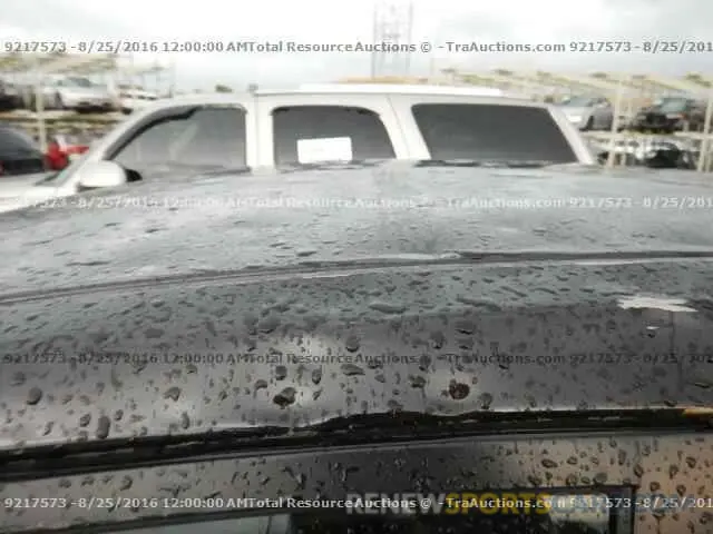 10 Photograph of a damaged car 3GNAXUEV9LL313283 CHEVROLET EQUINOX 2020