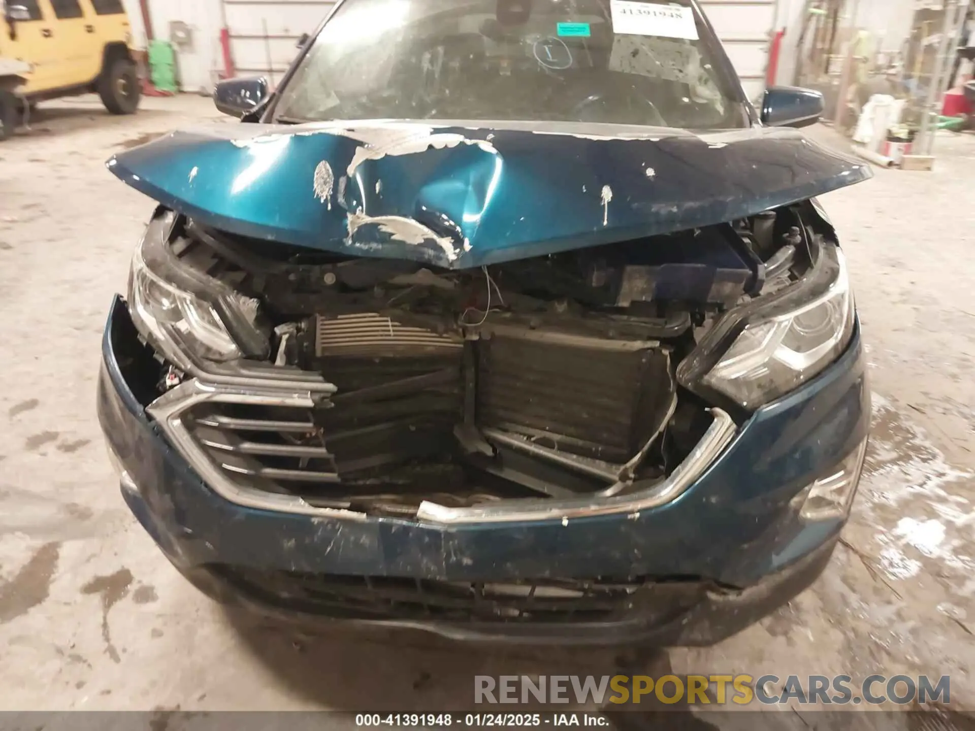 6 Photograph of a damaged car 3GNAXUEV9LL319519 CHEVROLET EQUINOX 2020