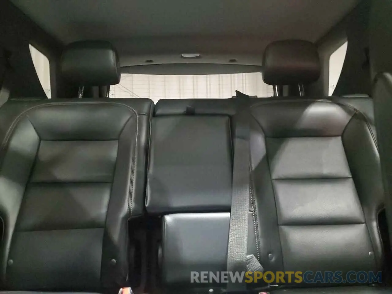 10 Photograph of a damaged car 3GNAXUEV9LL341570 CHEVROLET EQUINOX 2020