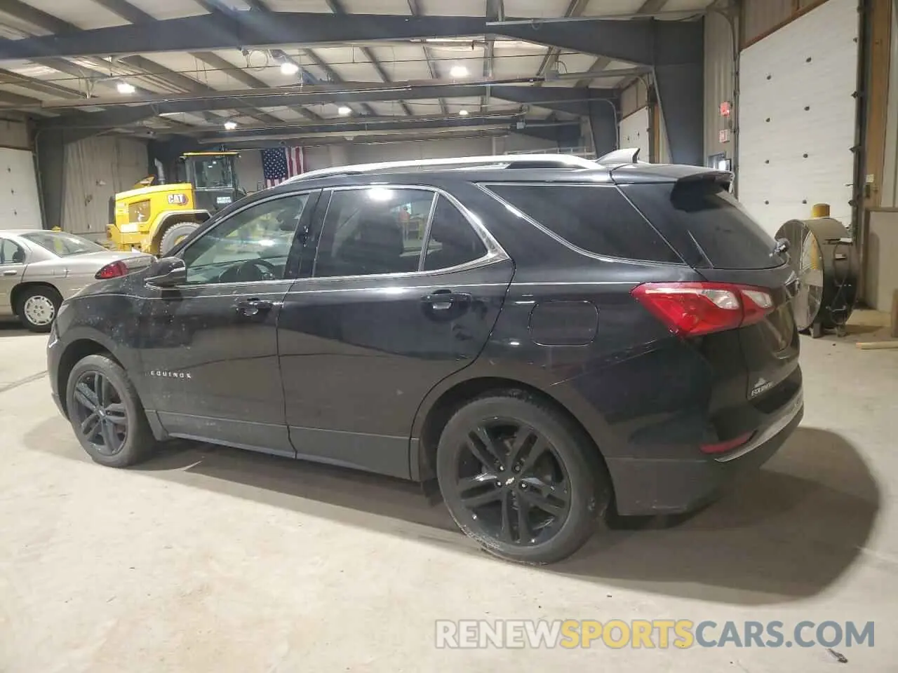 2 Photograph of a damaged car 3GNAXUEV9LL341570 CHEVROLET EQUINOX 2020