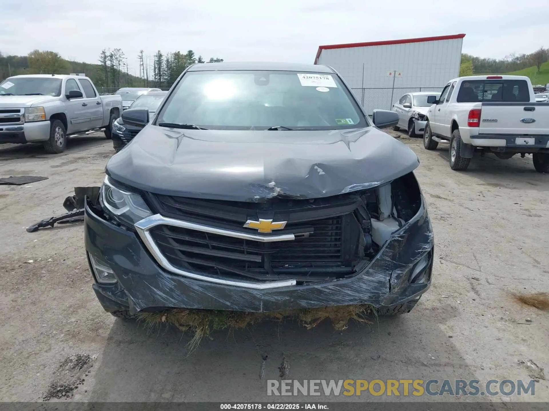 13 Photograph of a damaged car 3GNAXUEV9LS509603 CHEVROLET EQUINOX 2020