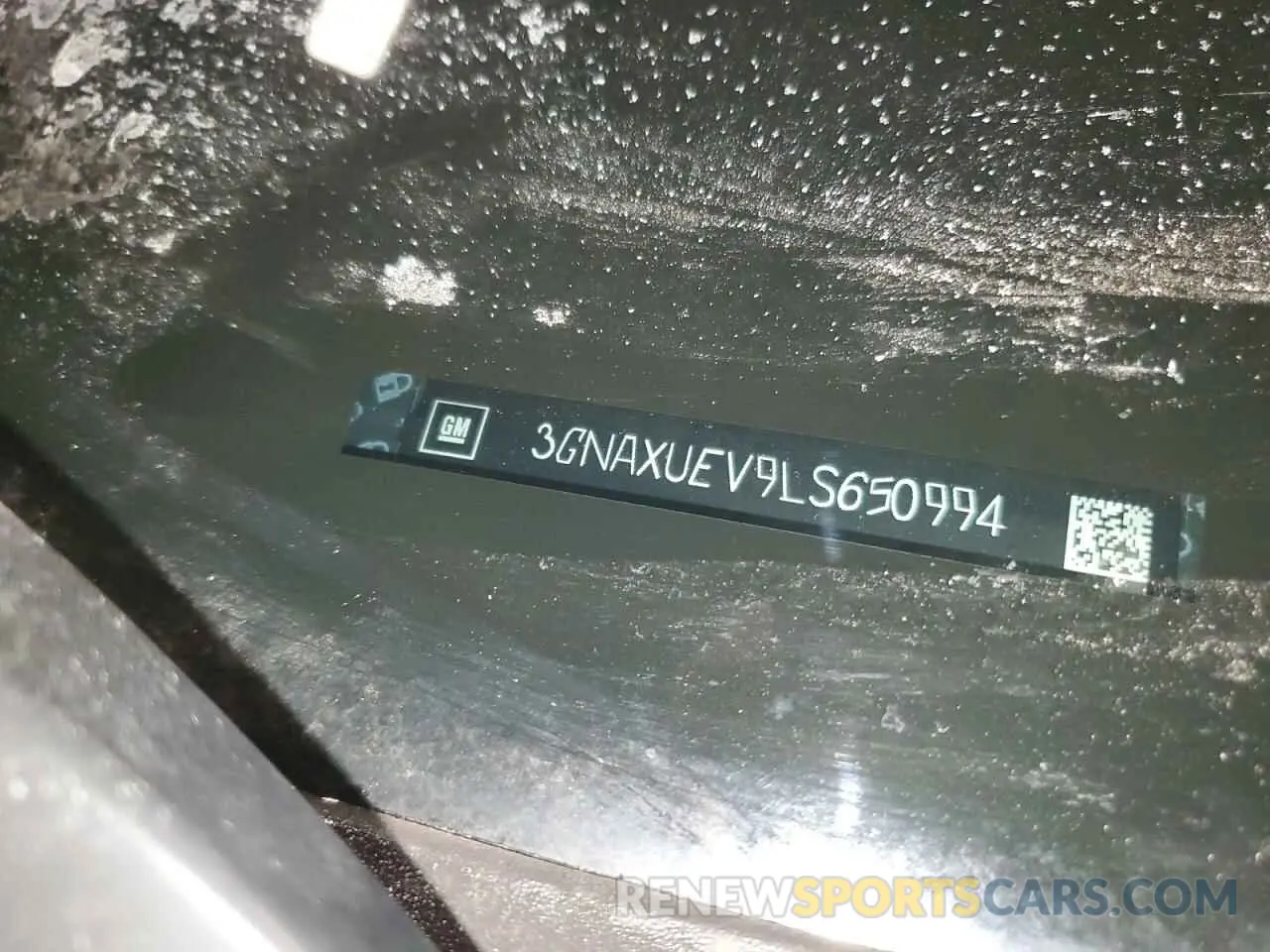 15 Photograph of a damaged car 3GNAXUEV9LS650994 CHEVROLET EQUINOX 2020