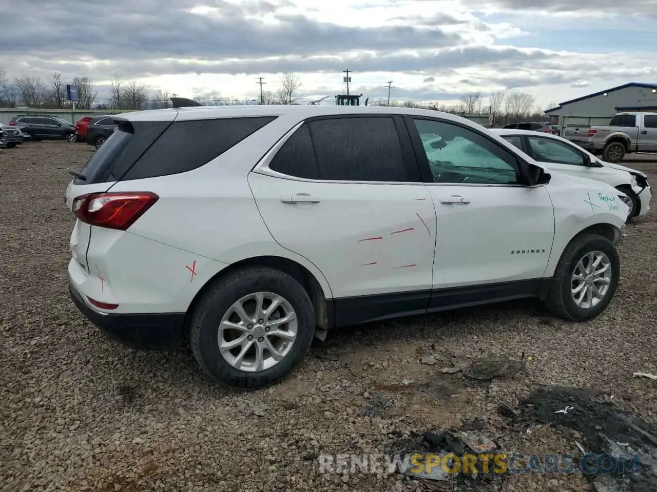 3 Photograph of a damaged car 3GNAXUEV9LS689598 CHEVROLET EQUINOX 2020