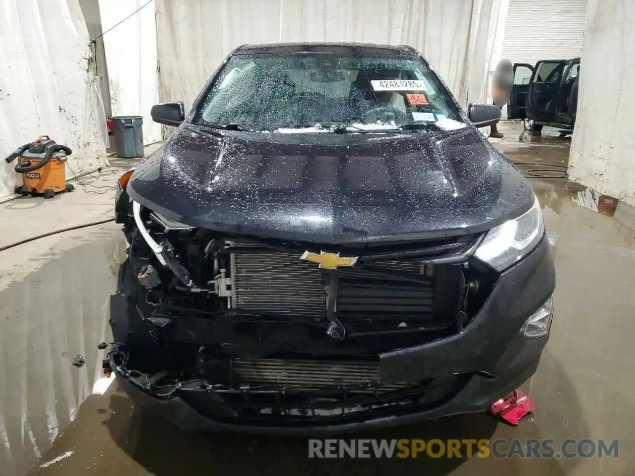 5 Photograph of a damaged car 3GNAXUEVXLL175740 CHEVROLET EQUINOX 2020