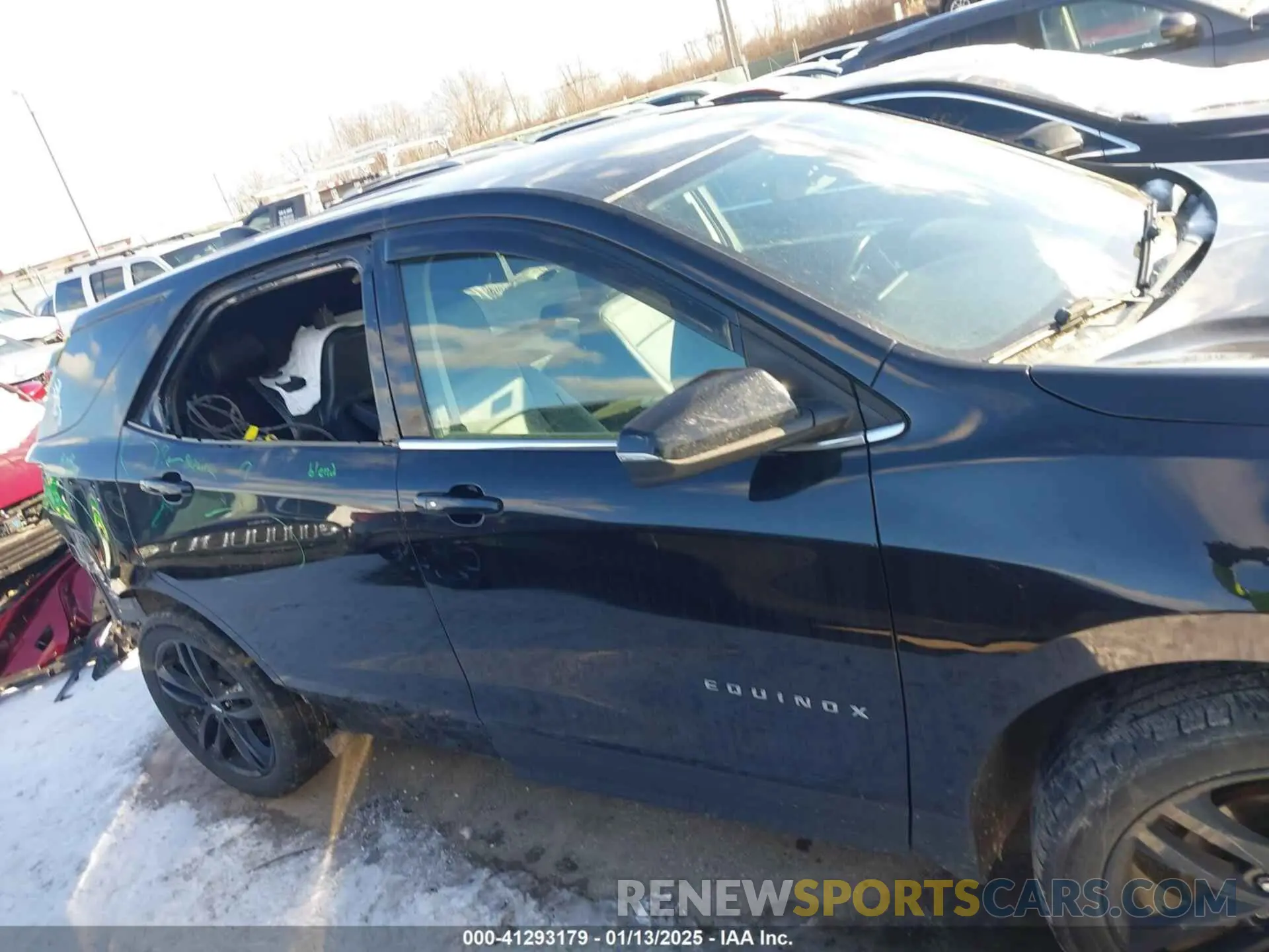 13 Photograph of a damaged car 3GNAXUEVXLL255927 CHEVROLET EQUINOX 2020