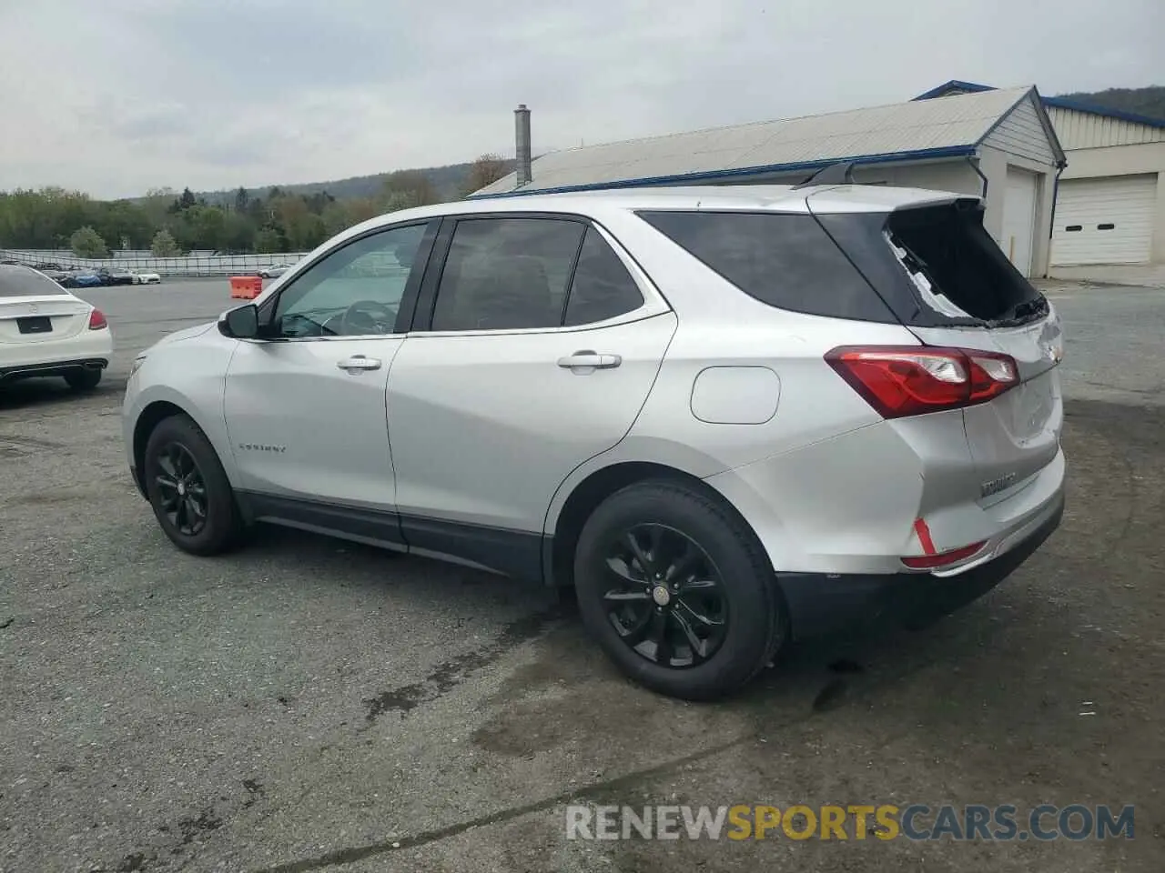 2 Photograph of a damaged car 3GNAXUEVXLS515992 CHEVROLET EQUINOX 2020