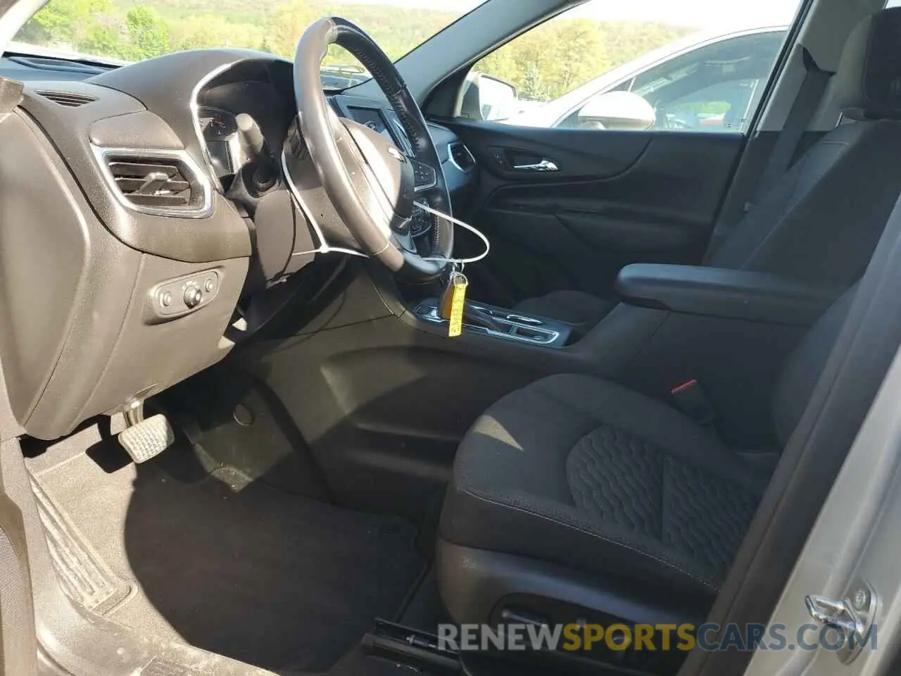 7 Photograph of a damaged car 3GNAXUEVXLS515992 CHEVROLET EQUINOX 2020