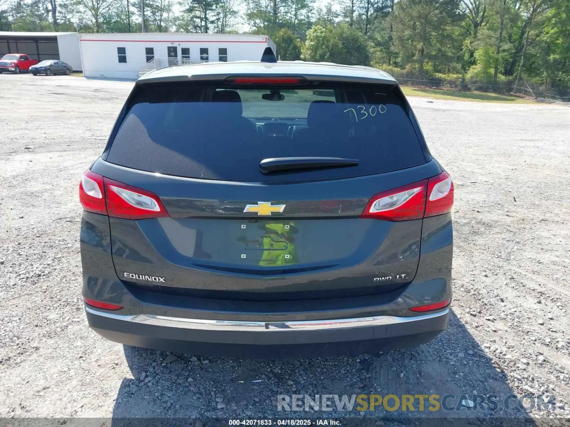 16 Photograph of a damaged car 3GNAXUEVXLS537300 CHEVROLET EQUINOX 2020