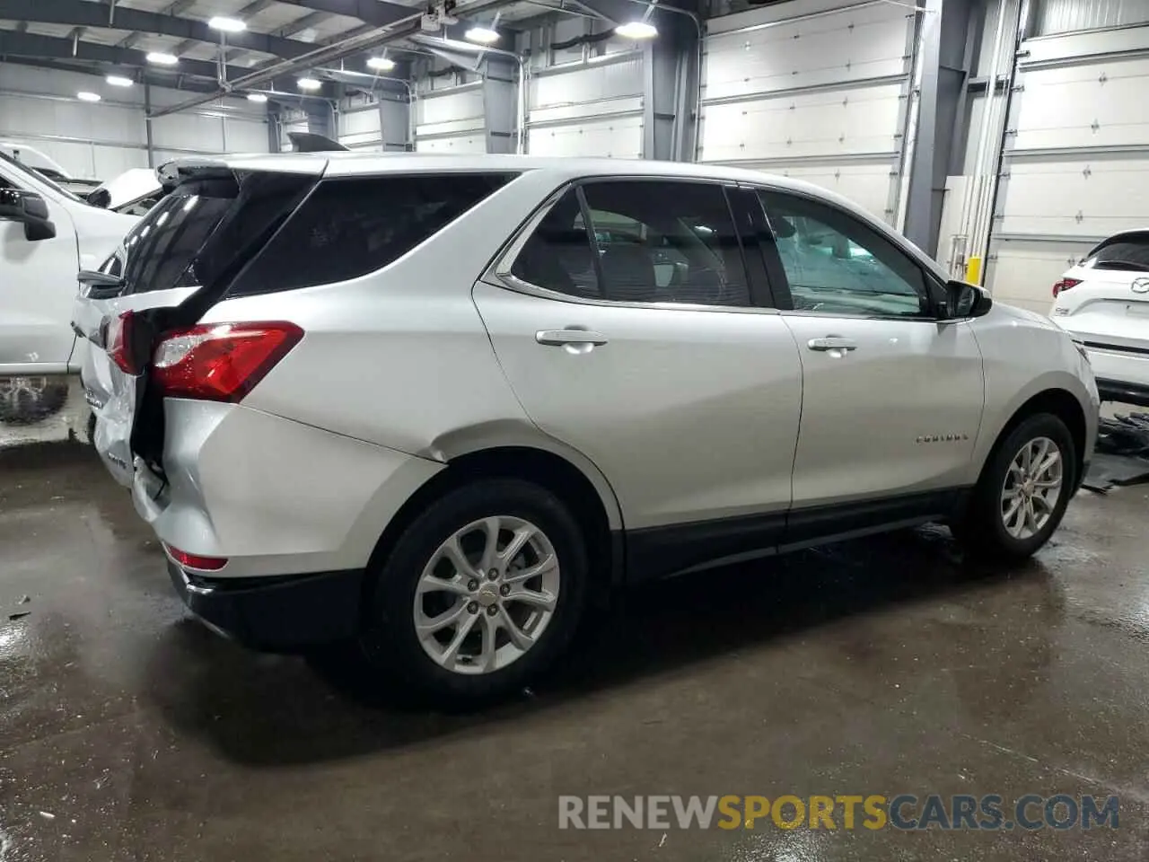 3 Photograph of a damaged car 3GNAXUEVXLS619740 CHEVROLET EQUINOX 2020