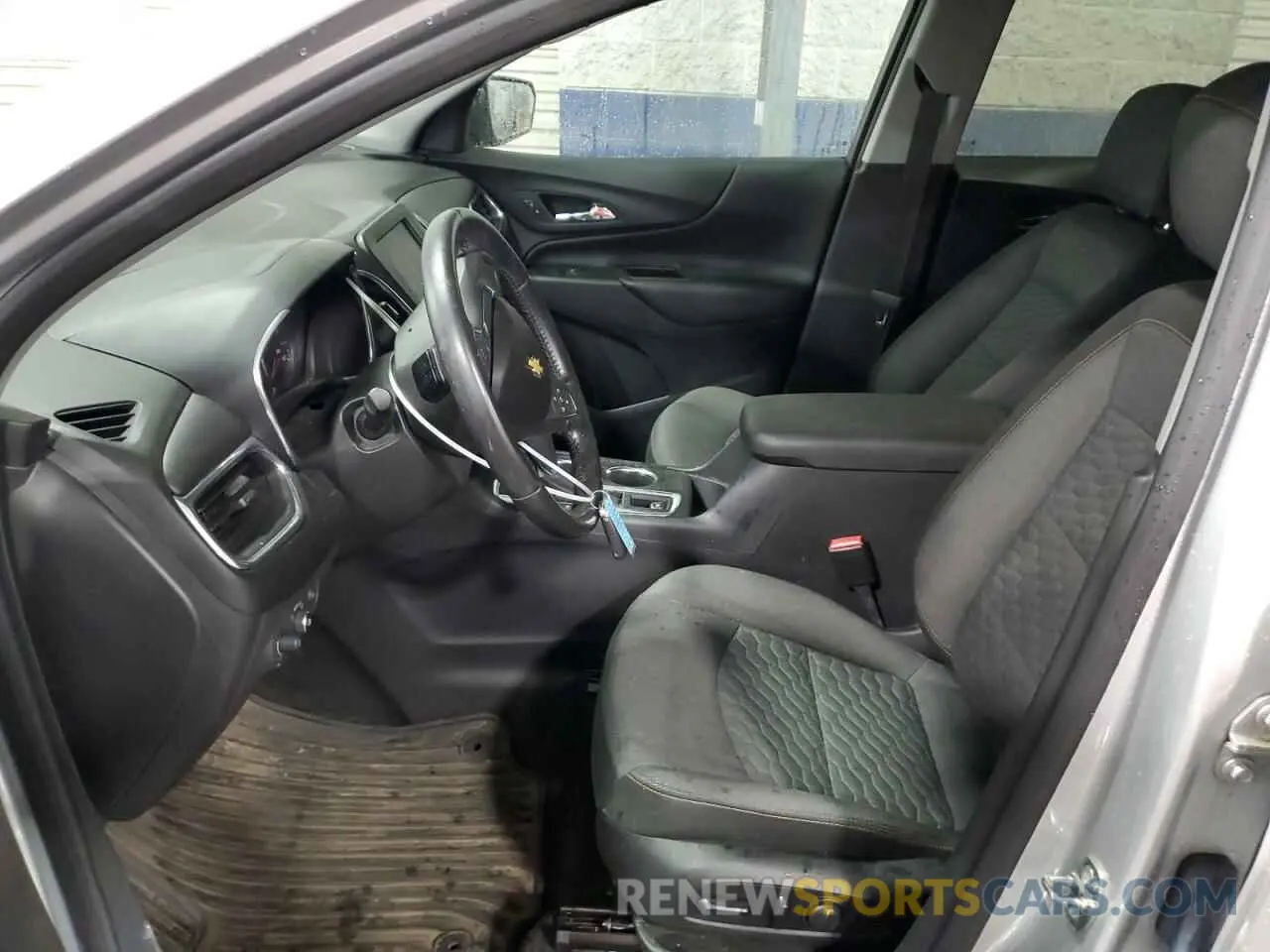7 Photograph of a damaged car 3GNAXUEVXLS619740 CHEVROLET EQUINOX 2020