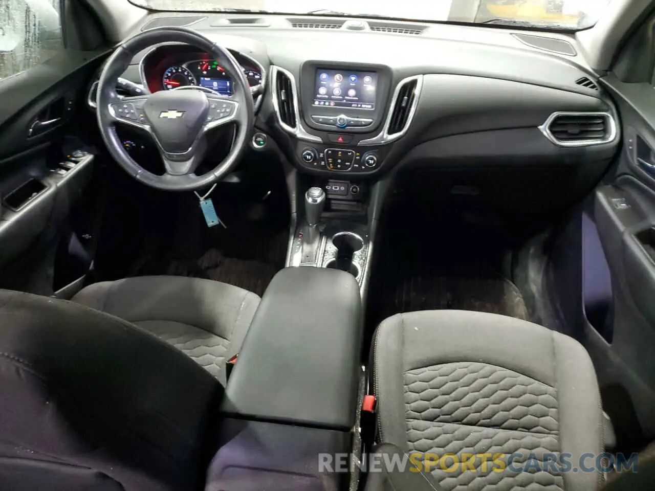 8 Photograph of a damaged car 3GNAXUEVXLS619740 CHEVROLET EQUINOX 2020
