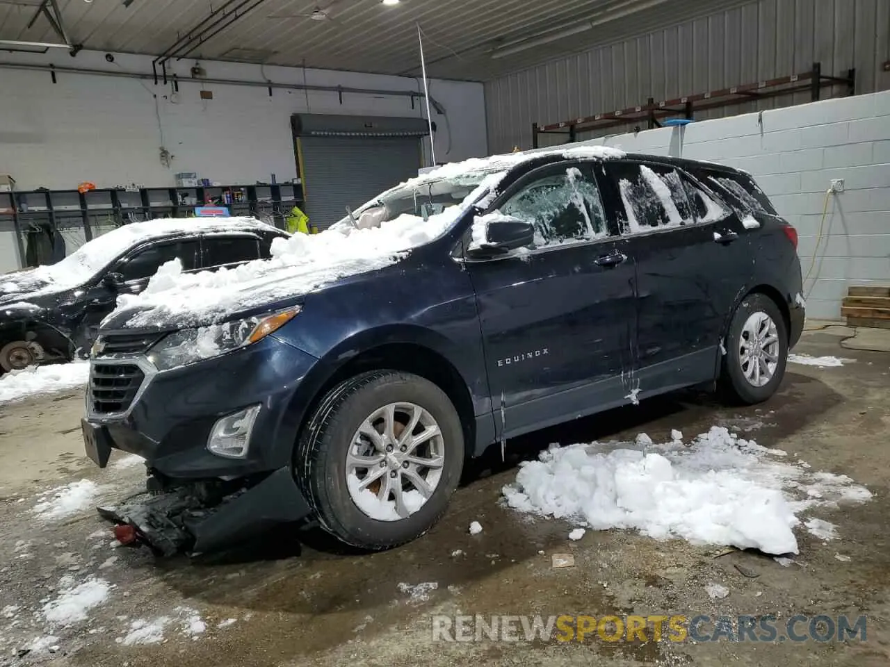 1 Photograph of a damaged car 3GNAXUEVXLS709633 CHEVROLET EQUINOX 2020