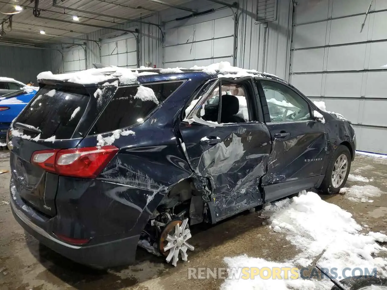 3 Photograph of a damaged car 3GNAXUEVXLS709633 CHEVROLET EQUINOX 2020