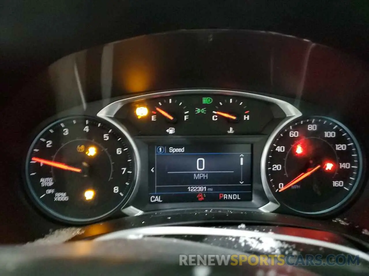 9 Photograph of a damaged car 3GNAXUEVXLS709633 CHEVROLET EQUINOX 2020