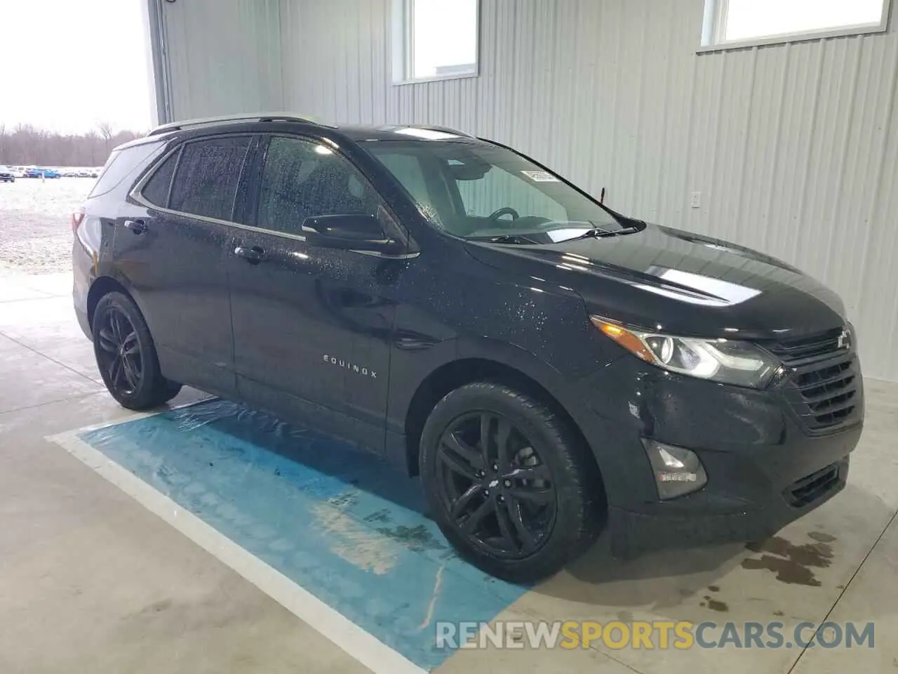 4 Photograph of a damaged car 3GNAXVEX6LL171868 CHEVROLET EQUINOX 2020