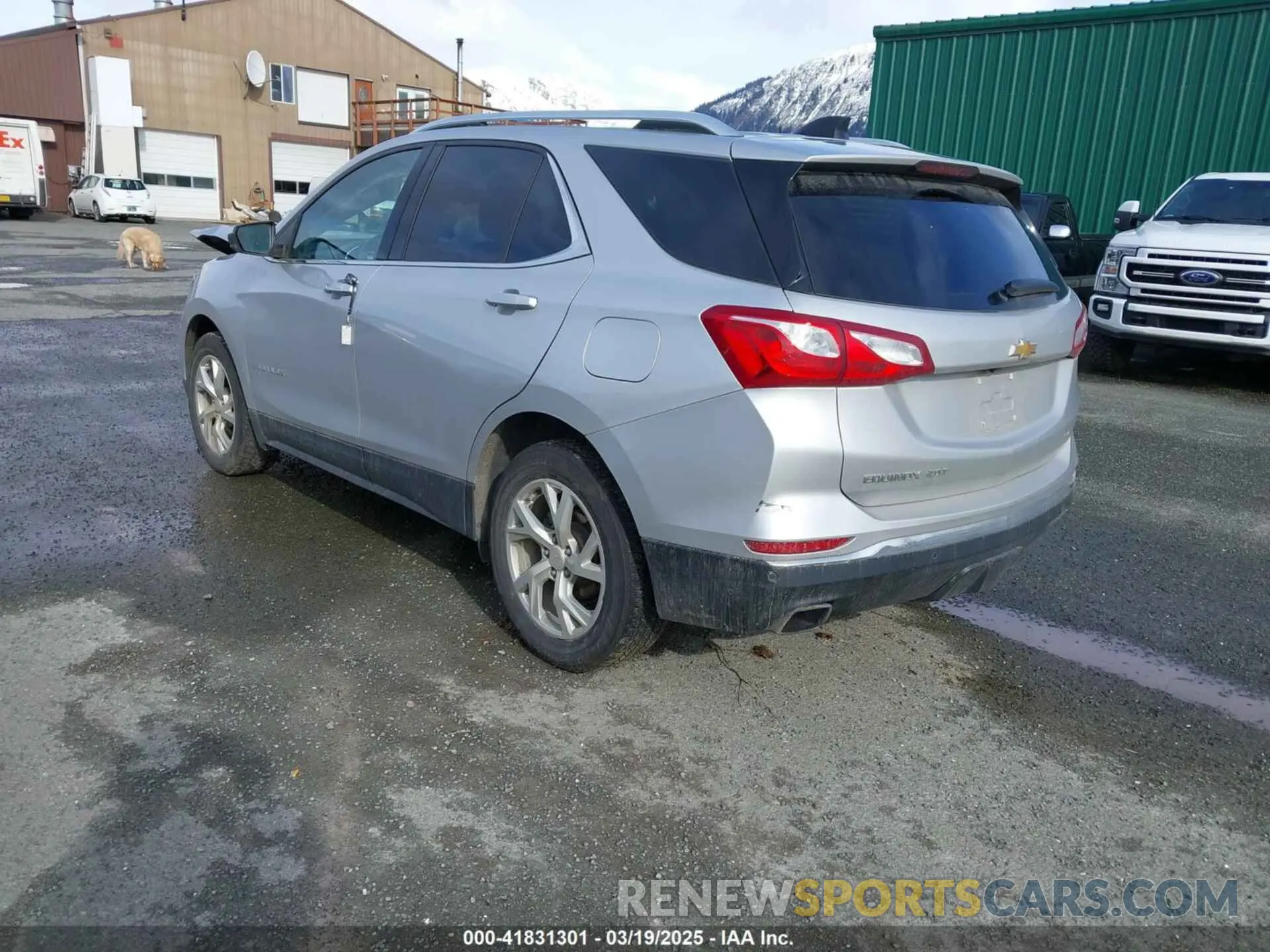 3 Photograph of a damaged car 3GNAXVEX6LS590812 CHEVROLET EQUINOX 2020