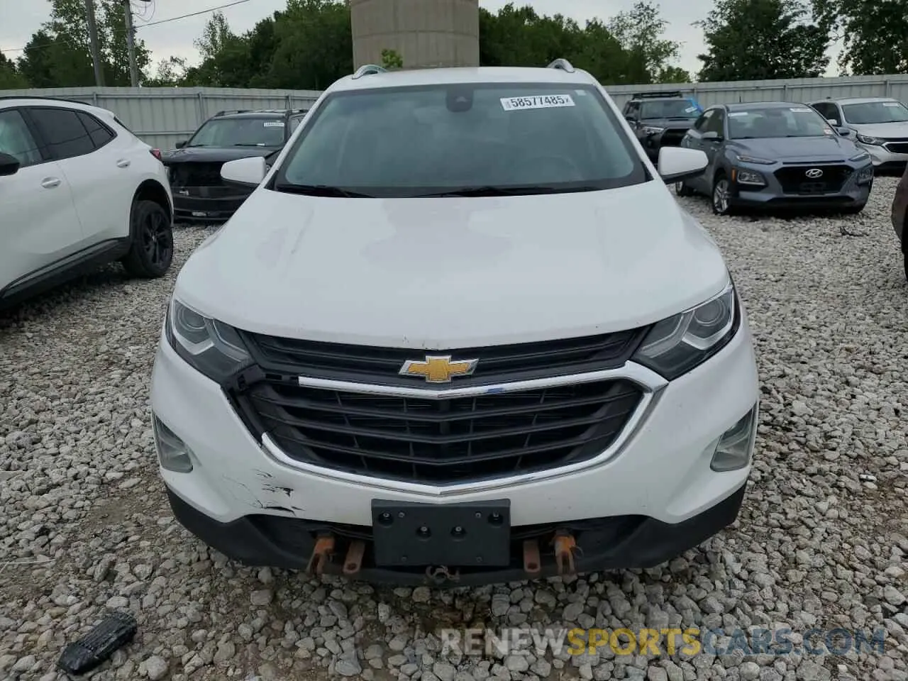 5 Photograph of a damaged car 3GNAXVEX6LS689128 CHEVROLET EQUINOX 2020