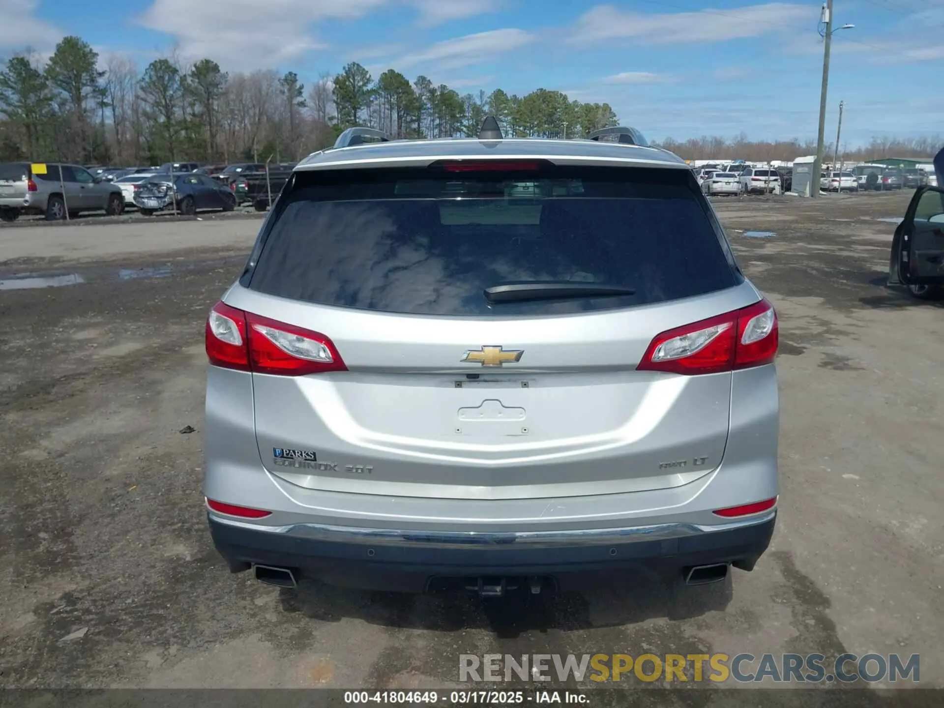 16 Photograph of a damaged car 3GNAXVEX8LS660861 CHEVROLET EQUINOX 2020