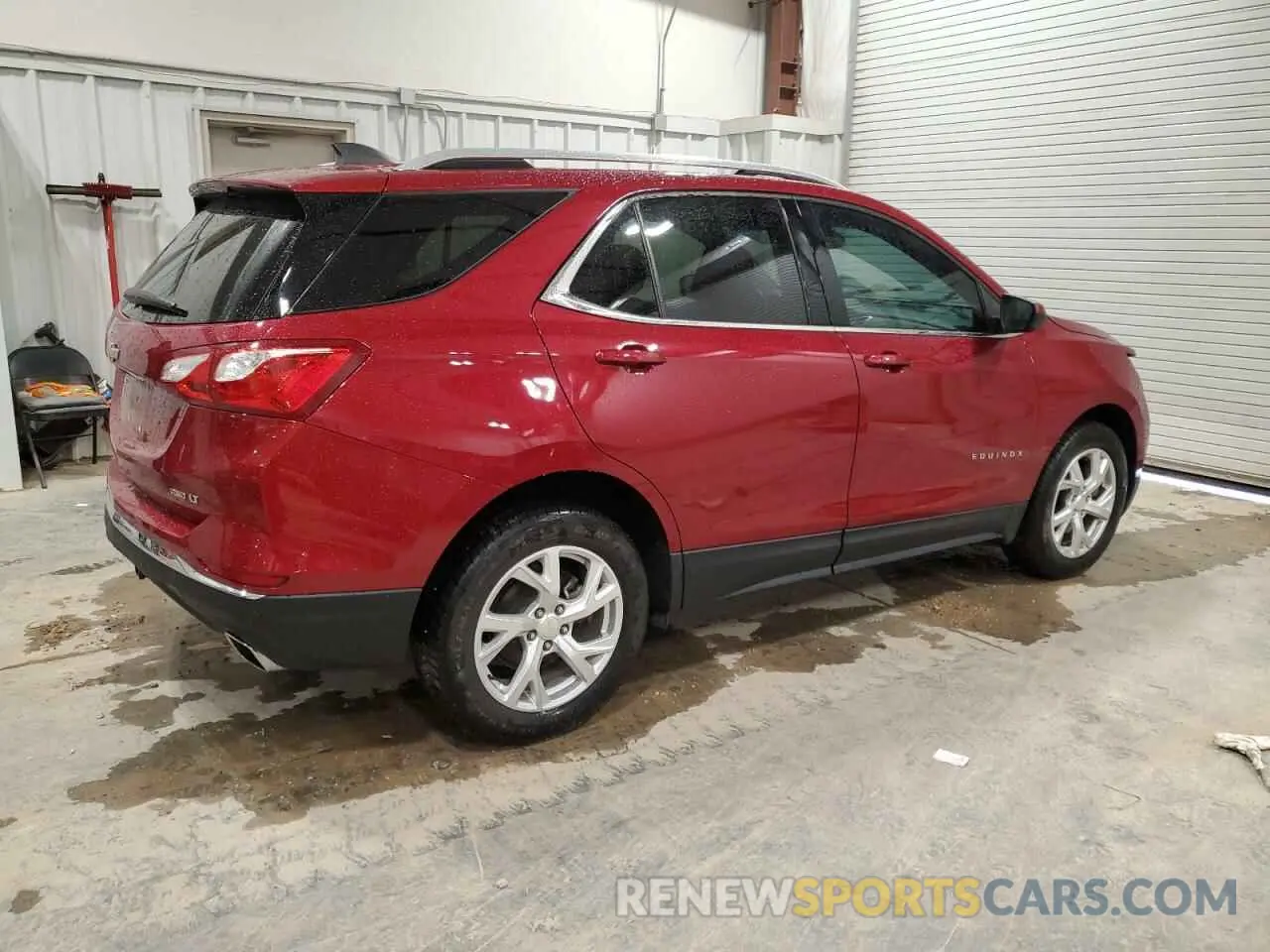 3 Photograph of a damaged car 3GNAXVEXXLS595723 CHEVROLET EQUINOX 2020