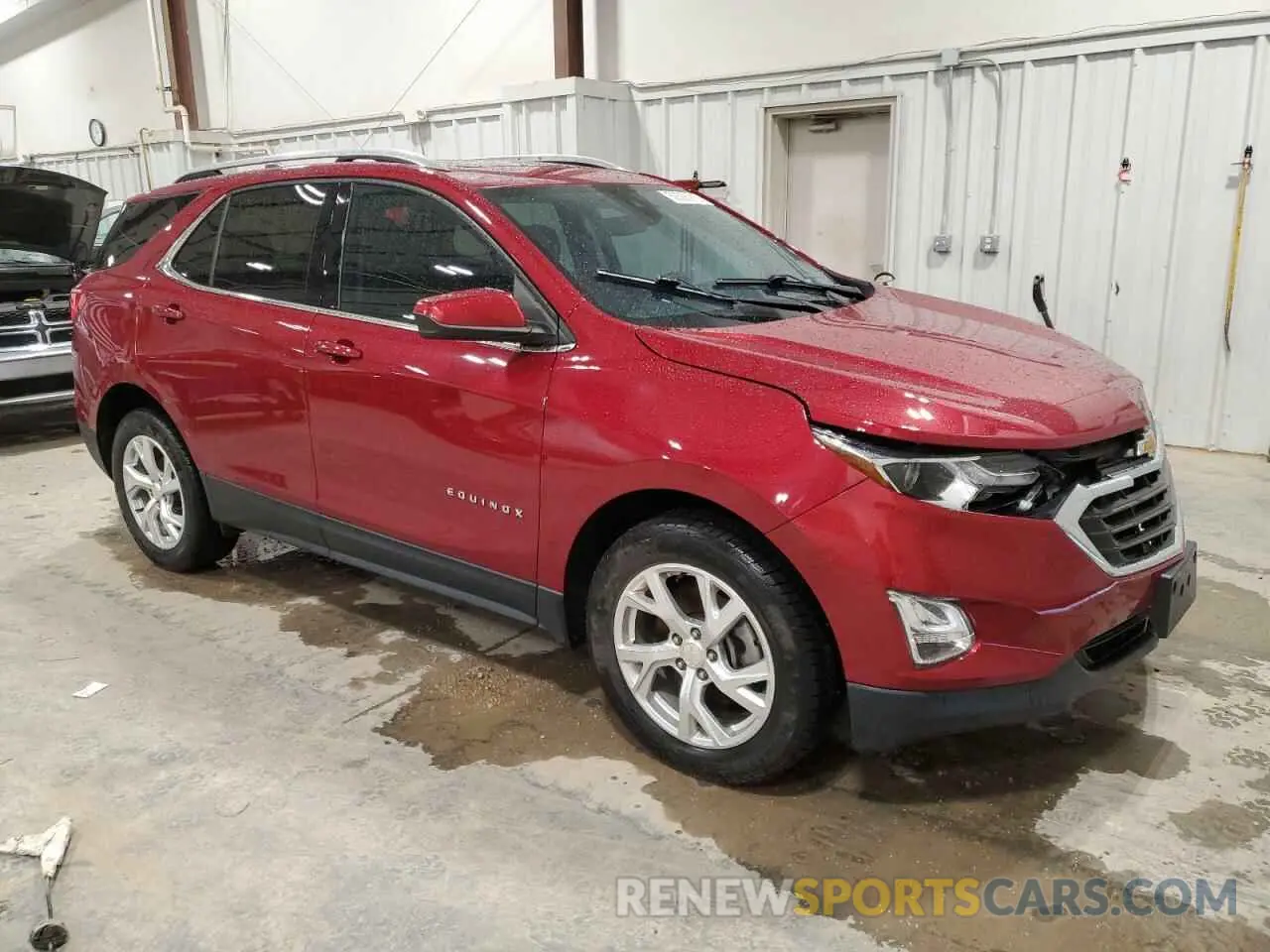 4 Photograph of a damaged car 3GNAXVEXXLS595723 CHEVROLET EQUINOX 2020