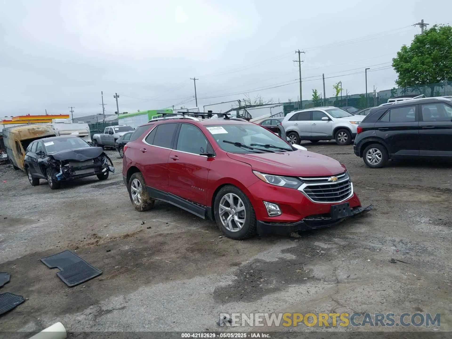 1 Photograph of a damaged car 3GNAXXEV0LS630294 CHEVROLET EQUINOX 2020