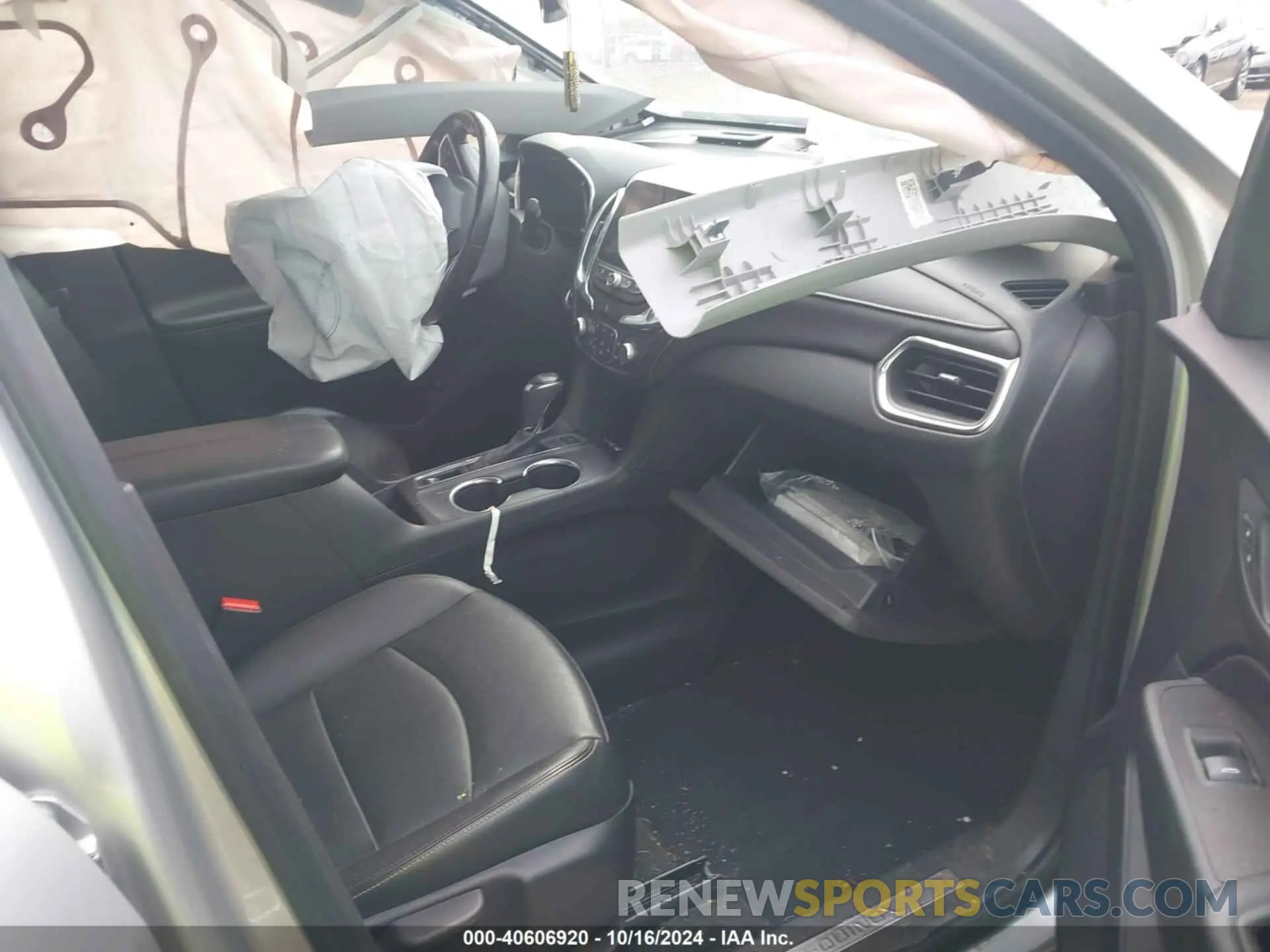 5 Photograph of a damaged car 3GNAXXEV1LS649467 CHEVROLET EQUINOX 2020