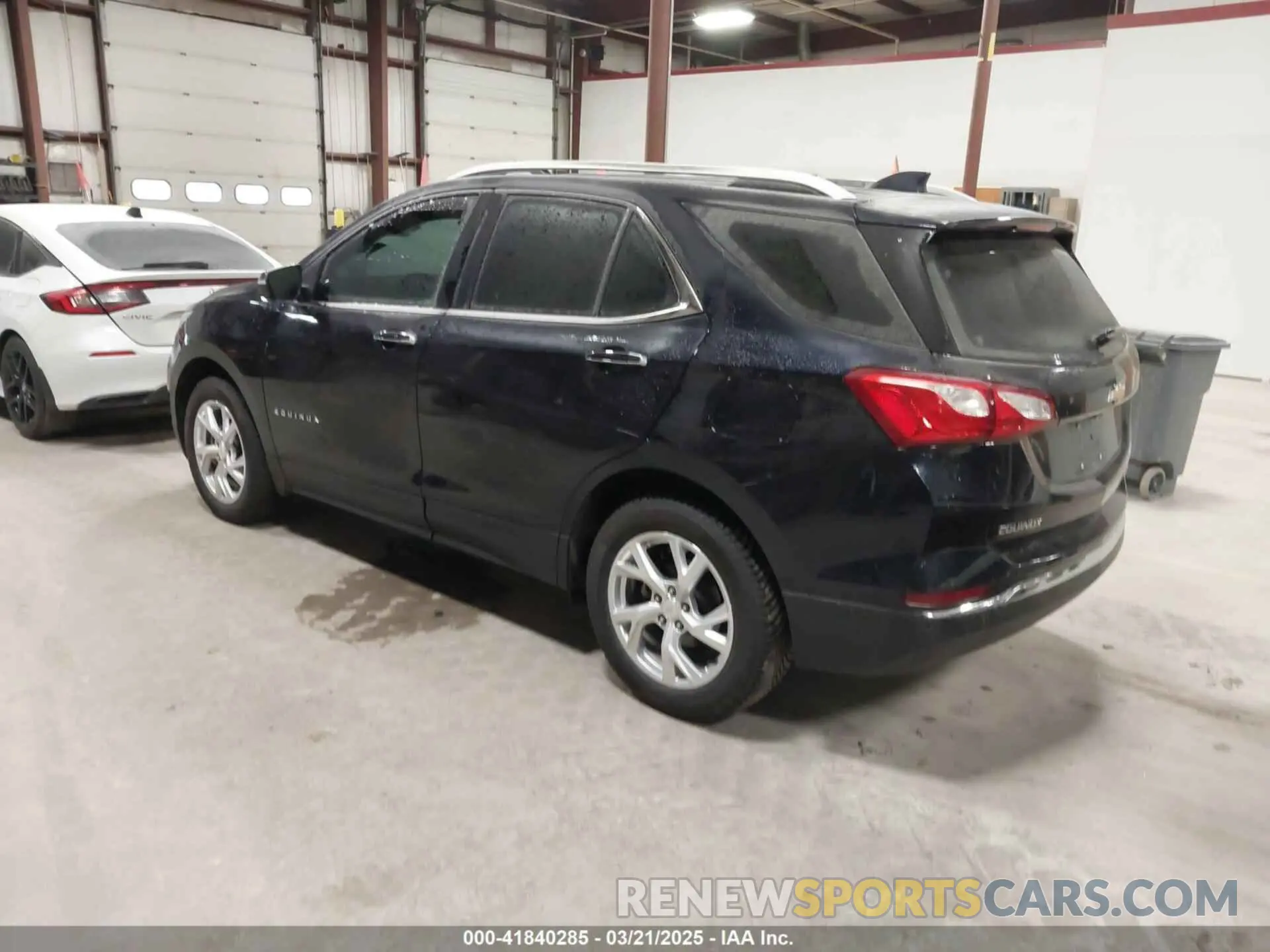 3 Photograph of a damaged car 3GNAXXEV2LS532402 CHEVROLET EQUINOX 2020
