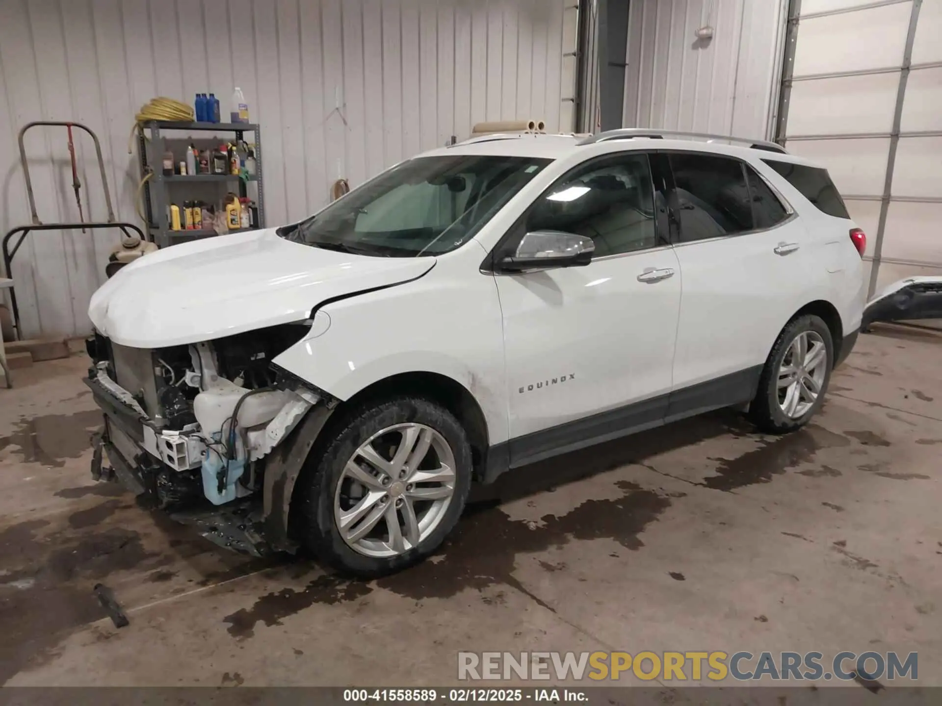 2 Photograph of a damaged car 3GNAXXEV3LS689534 CHEVROLET EQUINOX 2020