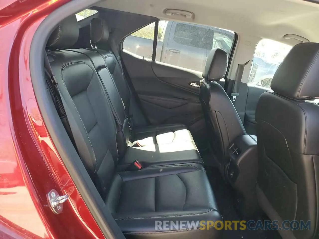 11 Photograph of a damaged car 3GNAXYEX0LS526086 CHEVROLET EQUINOX 2020