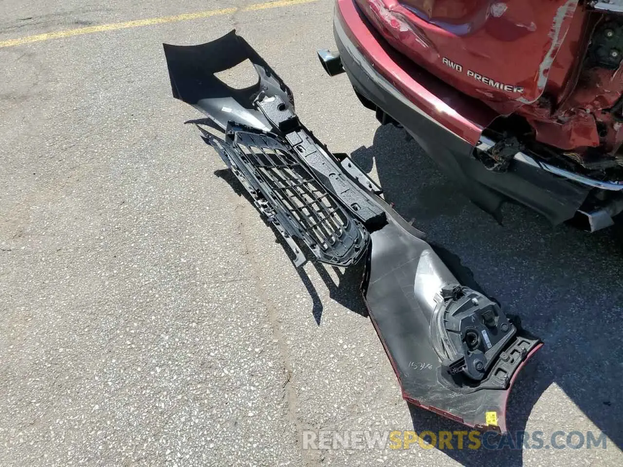 15 Photograph of a damaged car 3GNAXYEX0LS526086 CHEVROLET EQUINOX 2020
