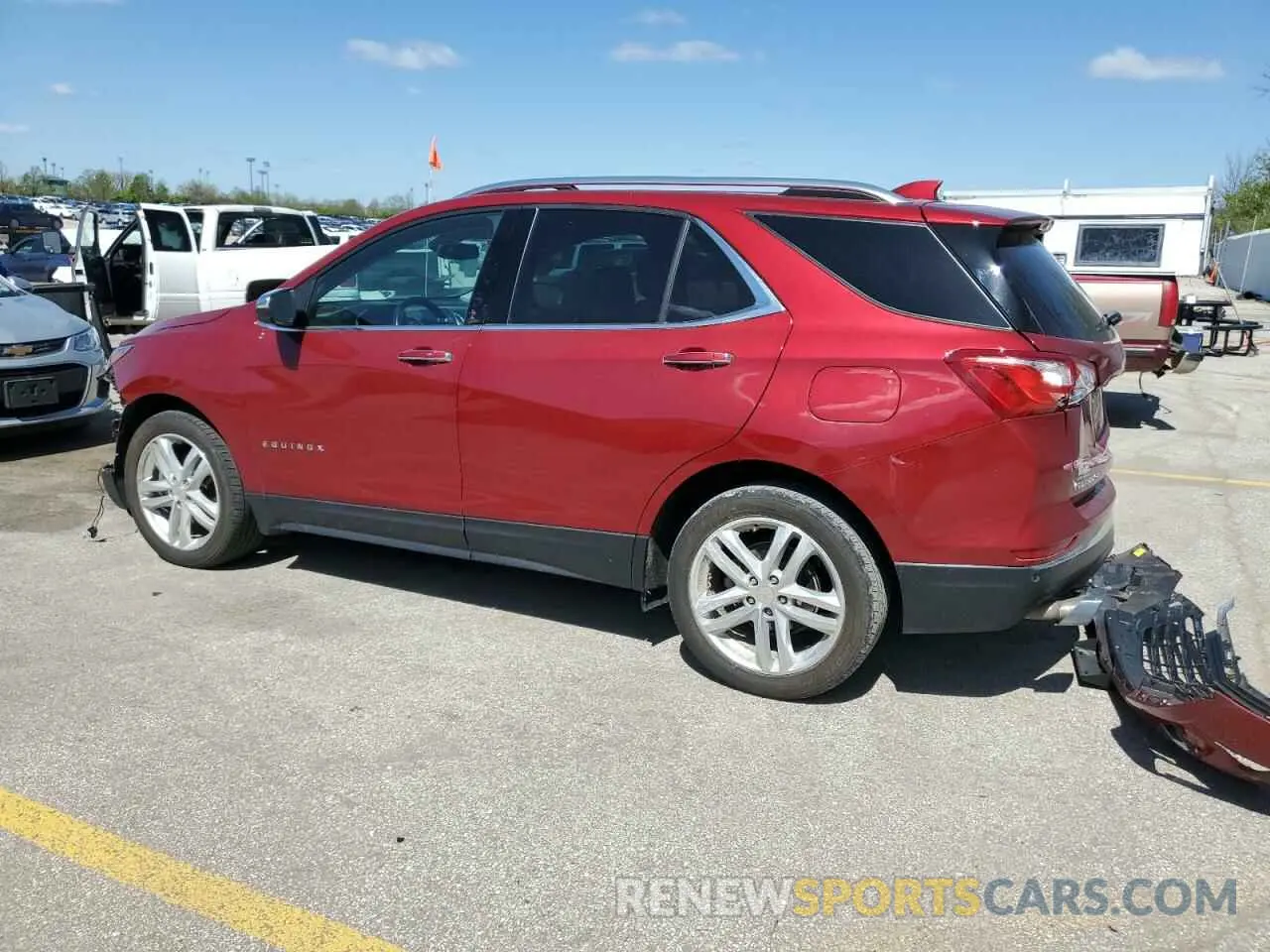 2 Photograph of a damaged car 3GNAXYEX0LS526086 CHEVROLET EQUINOX 2020