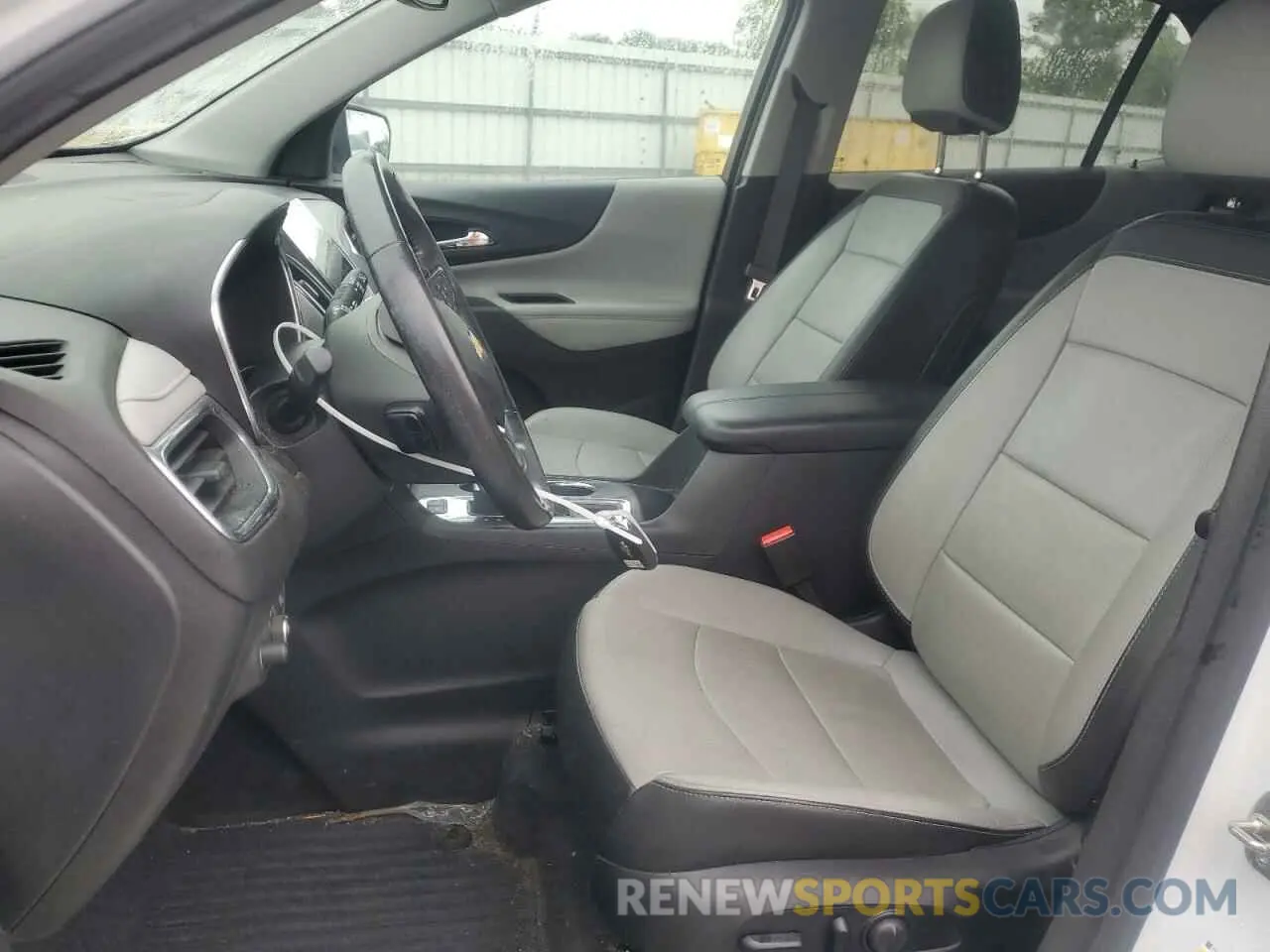 7 Photograph of a damaged car 3GNAXYEX0LS564384 CHEVROLET EQUINOX 2020