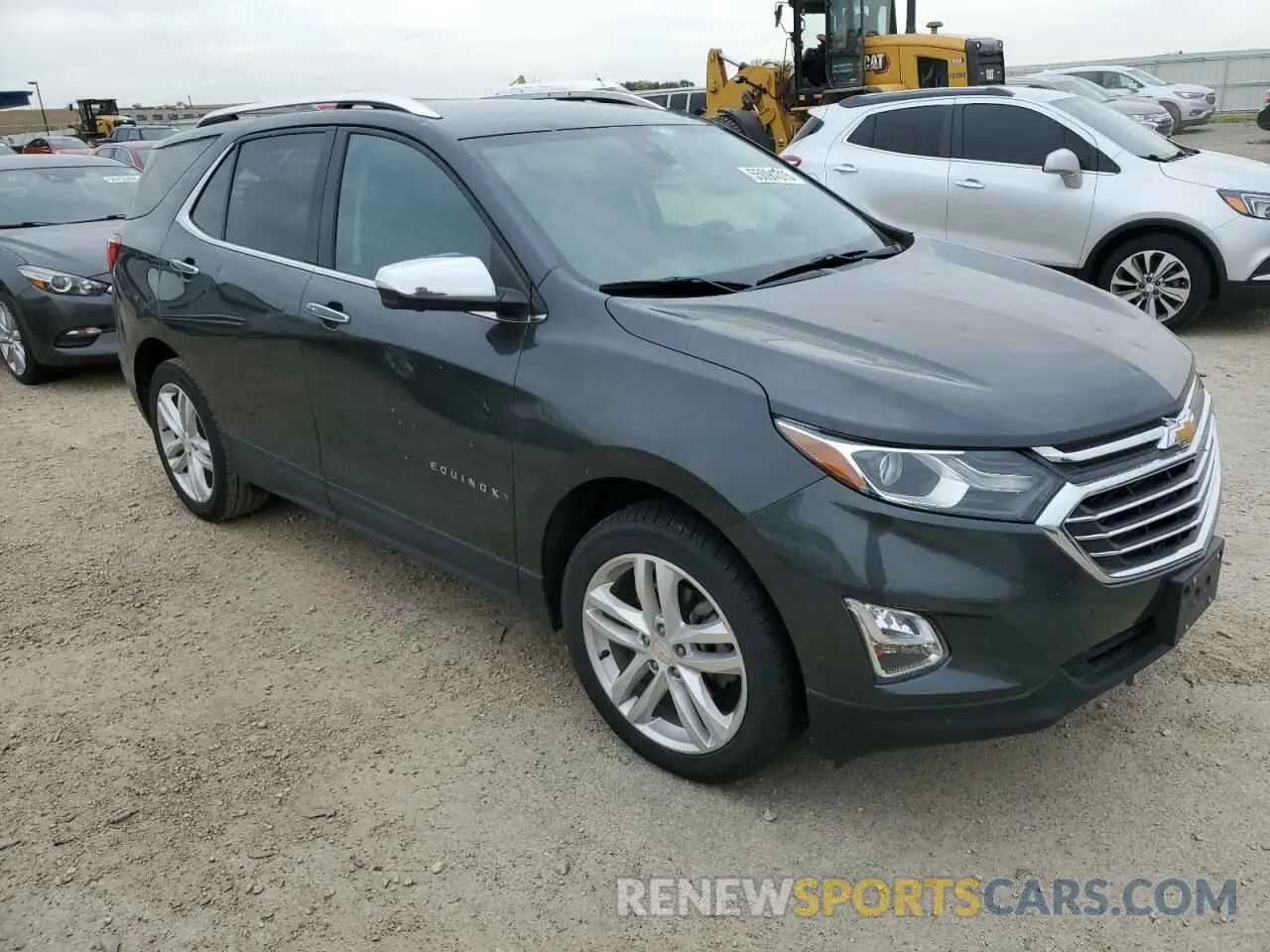 4 Photograph of a damaged car 3GNAXYEX0LS595473 CHEVROLET EQUINOX 2020