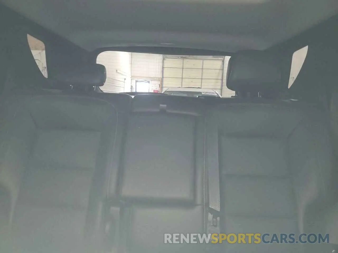 10 Photograph of a damaged car 3GNAXYEX1LS647936 CHEVROLET EQUINOX 2020