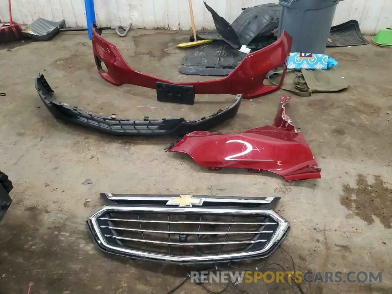 13 Photograph of a damaged car 3GNAXYEX1LS647936 CHEVROLET EQUINOX 2020