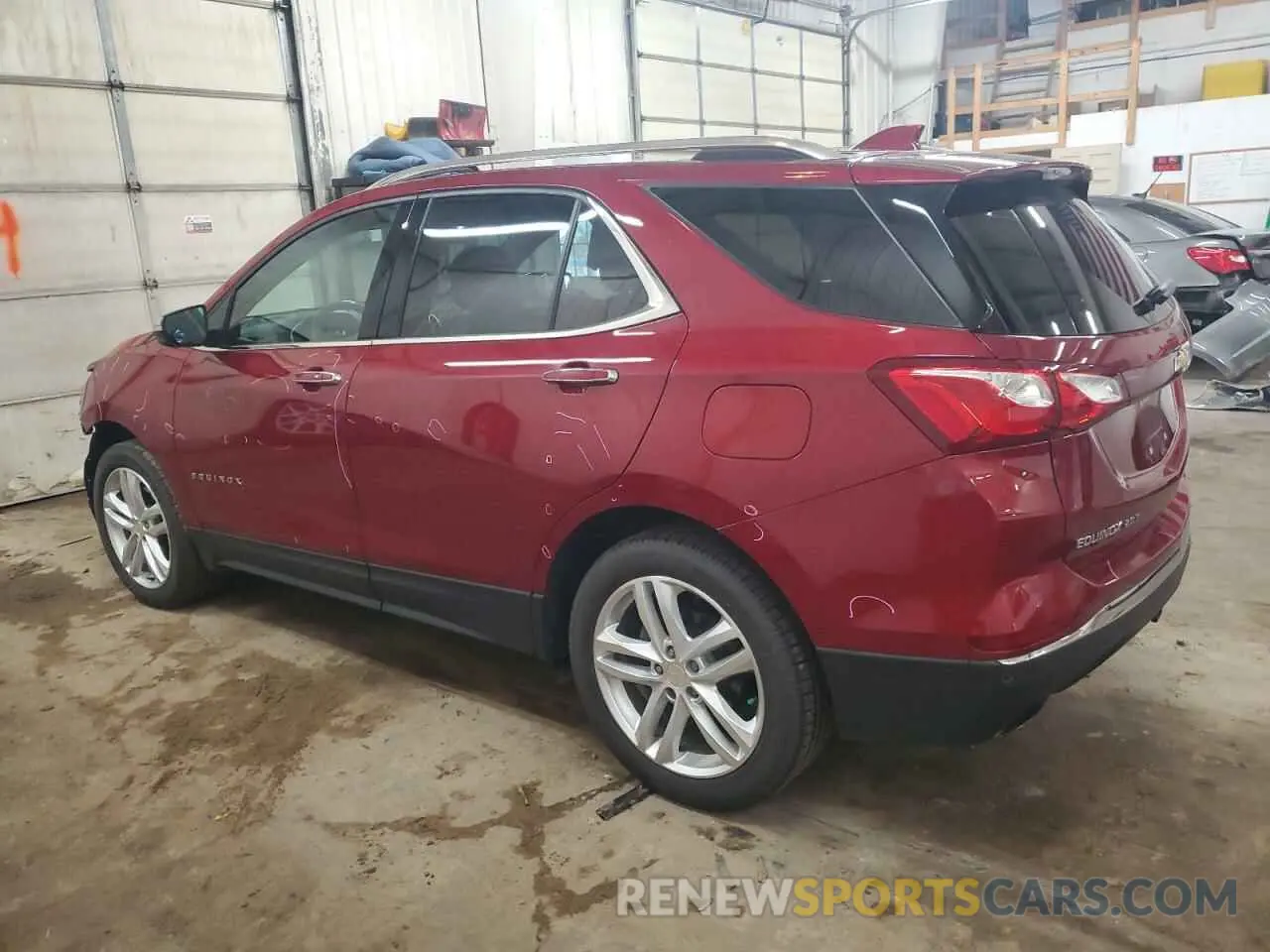2 Photograph of a damaged car 3GNAXYEX1LS647936 CHEVROLET EQUINOX 2020