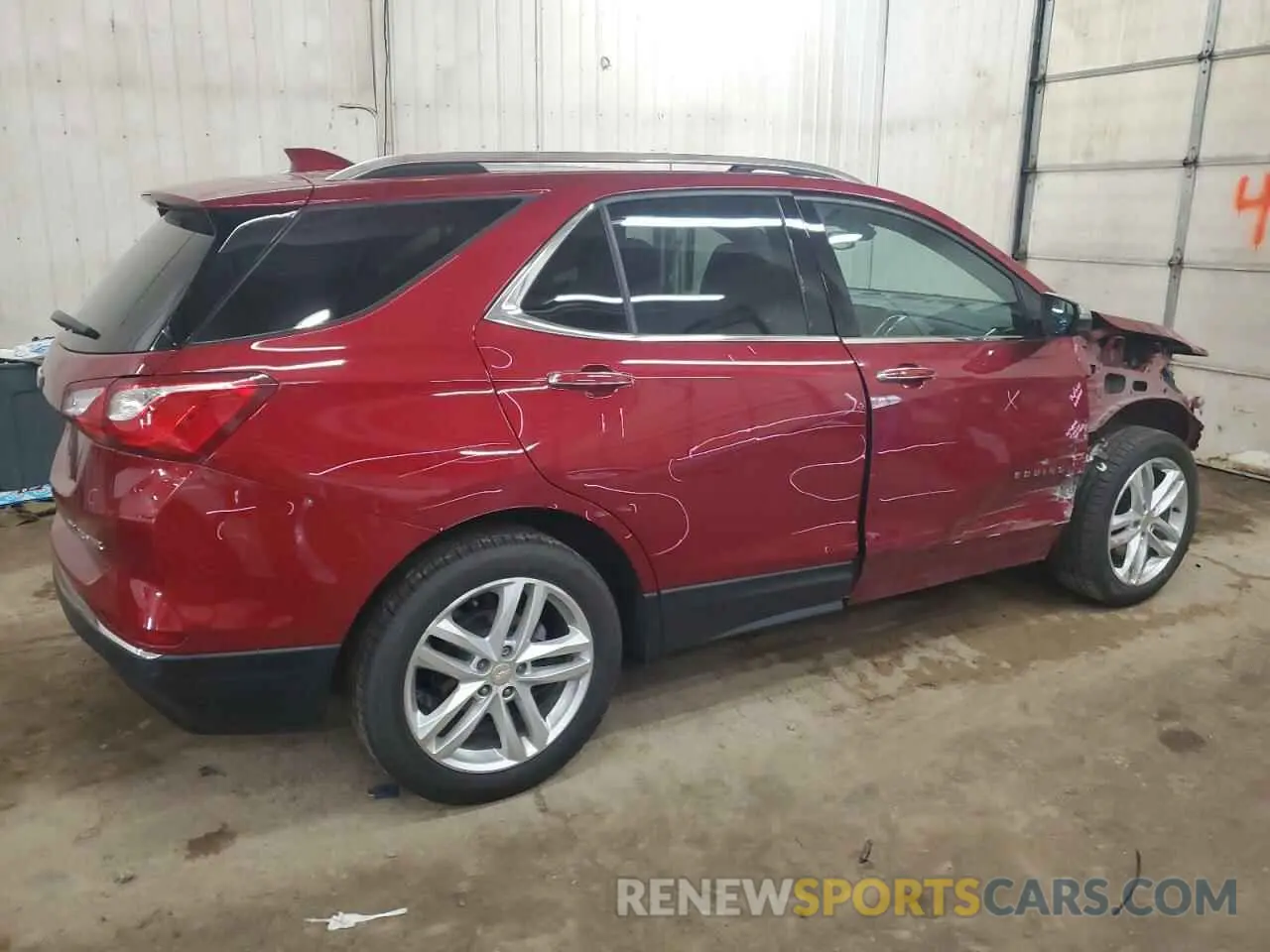 3 Photograph of a damaged car 3GNAXYEX1LS647936 CHEVROLET EQUINOX 2020