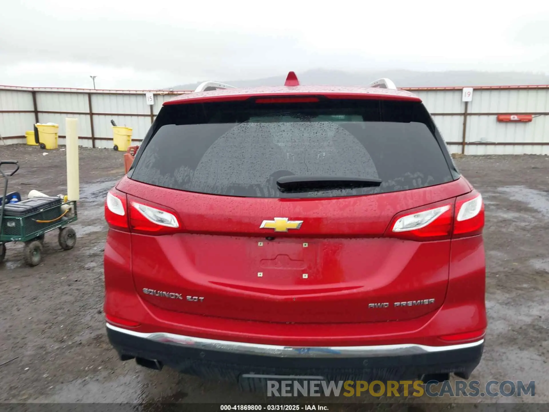 17 Photograph of a damaged car 3GNAXYEX4LS605681 CHEVROLET EQUINOX 2020