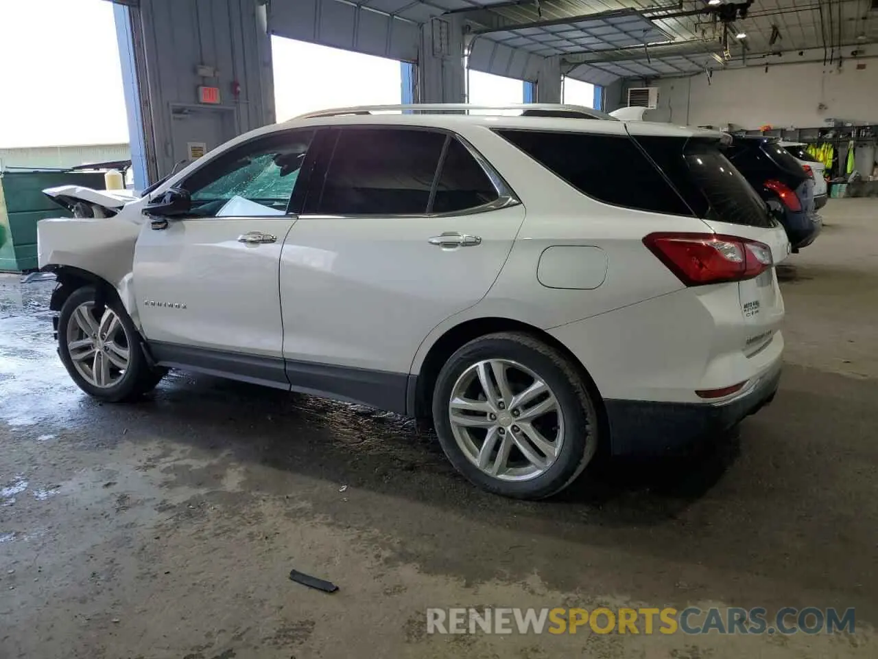 2 Photograph of a damaged car 3GNAXYEX8LS546568 CHEVROLET EQUINOX 2020